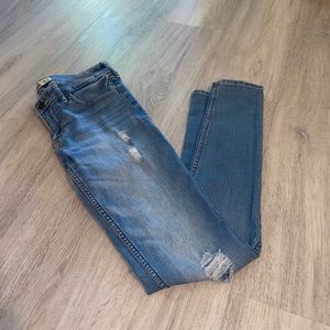 Hollister distressed skinny jeans